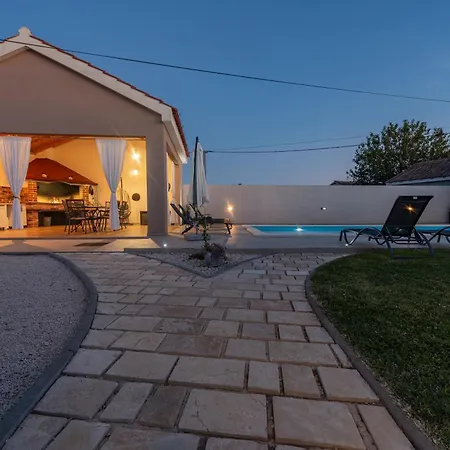 Дом отдыха Iva Galovac (Zadar)